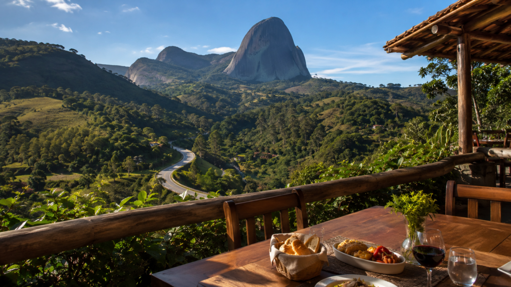 Paisagem de serra no Espírito Santo para viagens em grupo
